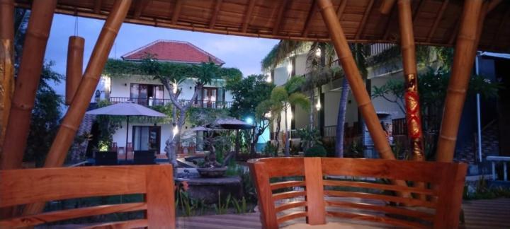 Hotel Tinggian Hill Retreat à Batununggul Extérieur photo